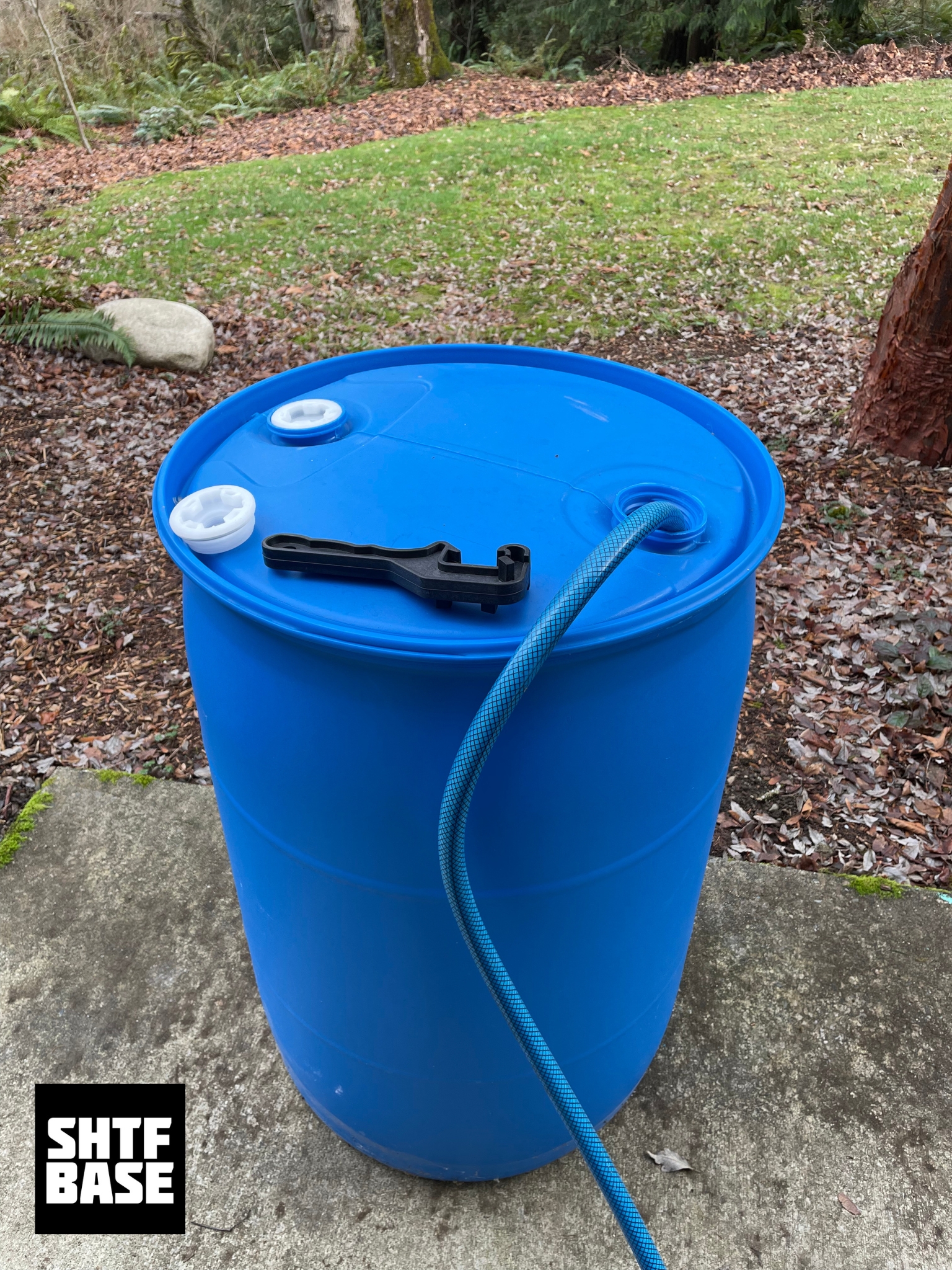 barrel, blue, water, rv hose